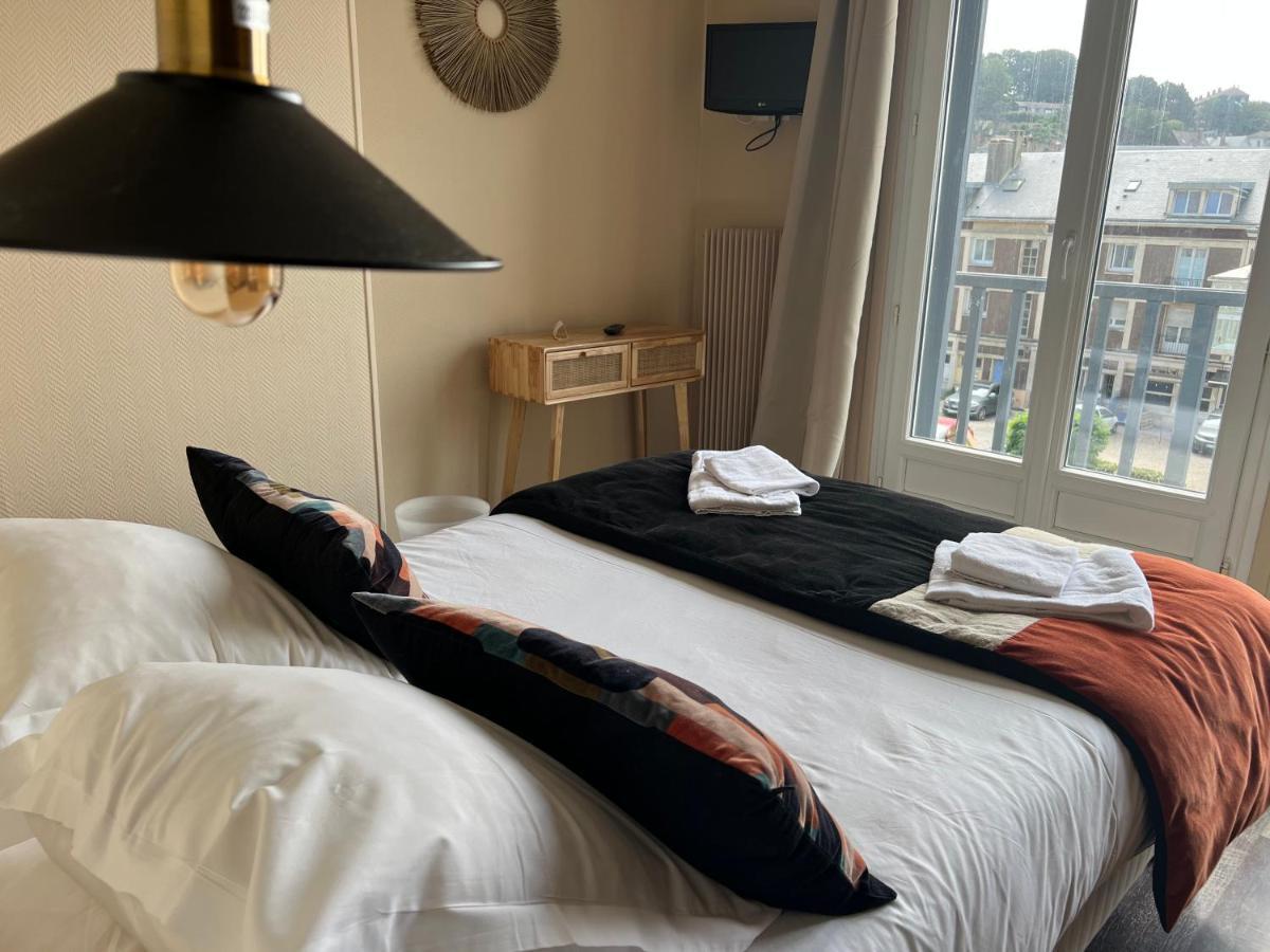 Boutique Hotel La Maison Des Galets Sur Le Front De Mer Saint-Valery-en-Caux Exterior foto